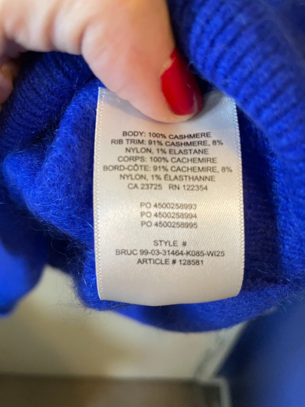 NWT Aritizia Brushed Cashmere Sweater - Picture 4 of 5